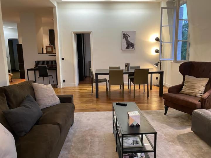 Appartement 3 Chambres Paris 7E 외부 사진